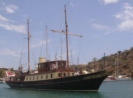 Motor yacht
